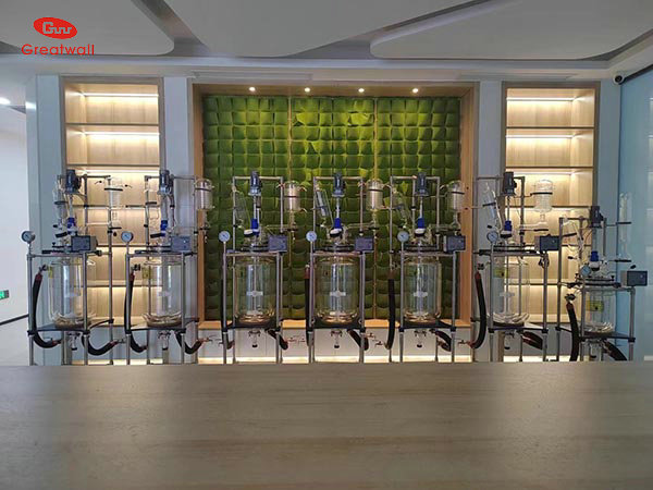 雙層玻璃反應釜主要部件及功能大全