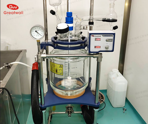 雙層玻璃反應釜四氟乙烯墊片如何使用?